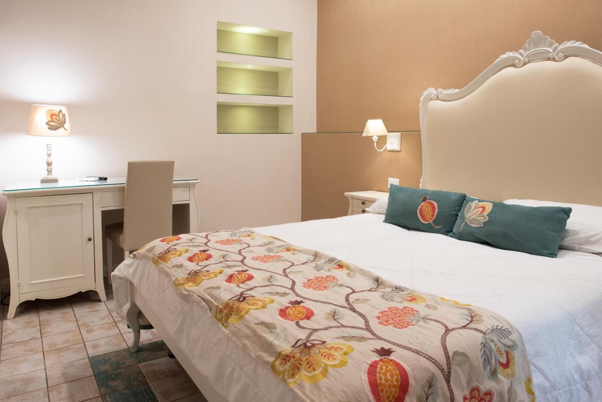 Certosa Suite Νάπολη Εξωτερικό φωτογραφία