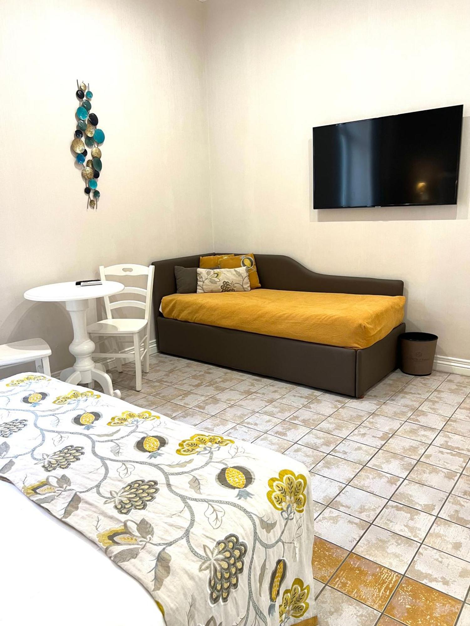 Certosa Suite Νάπολη Εξωτερικό φωτογραφία