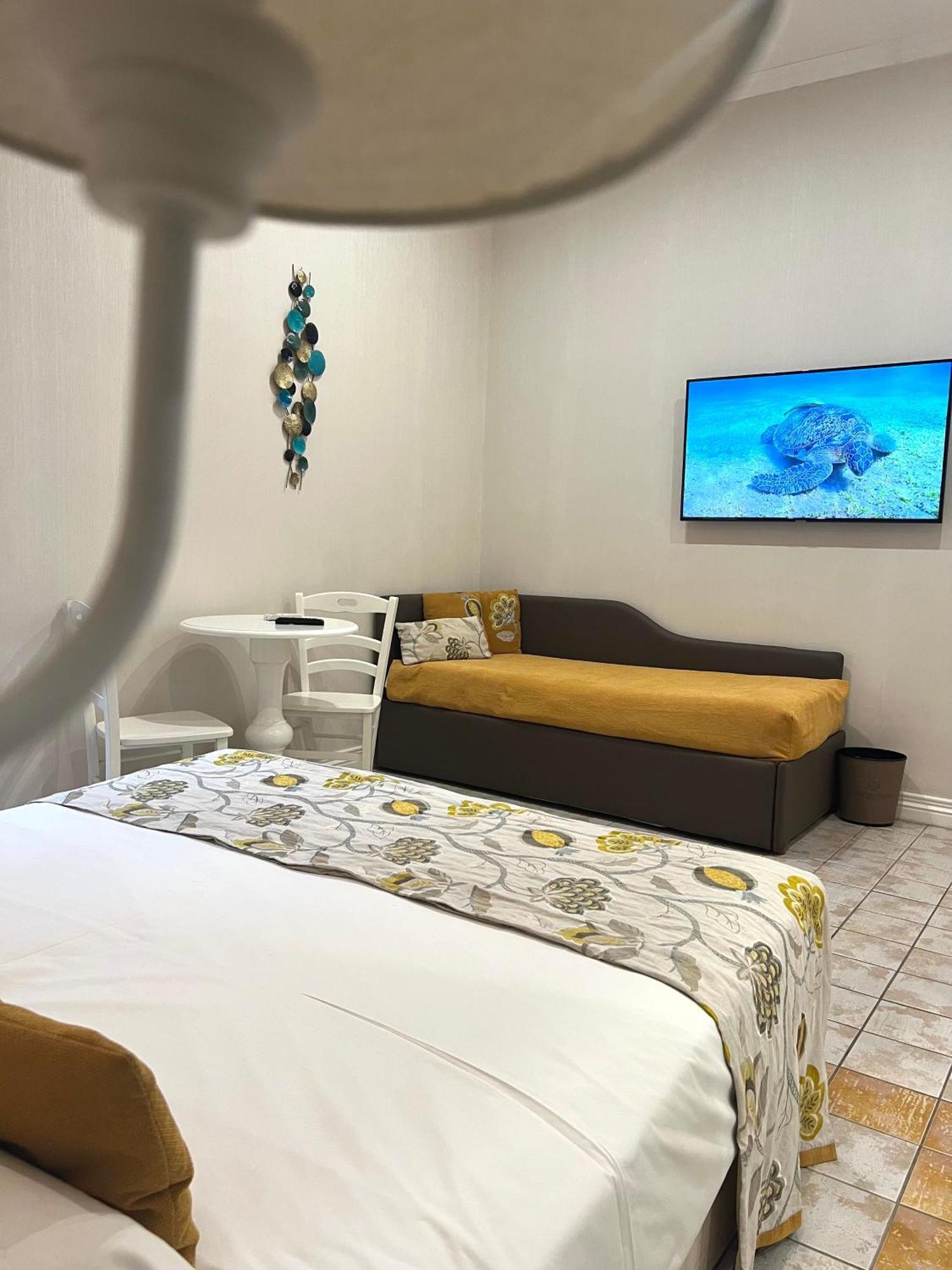 Certosa Suite Νάπολη Εξωτερικό φωτογραφία