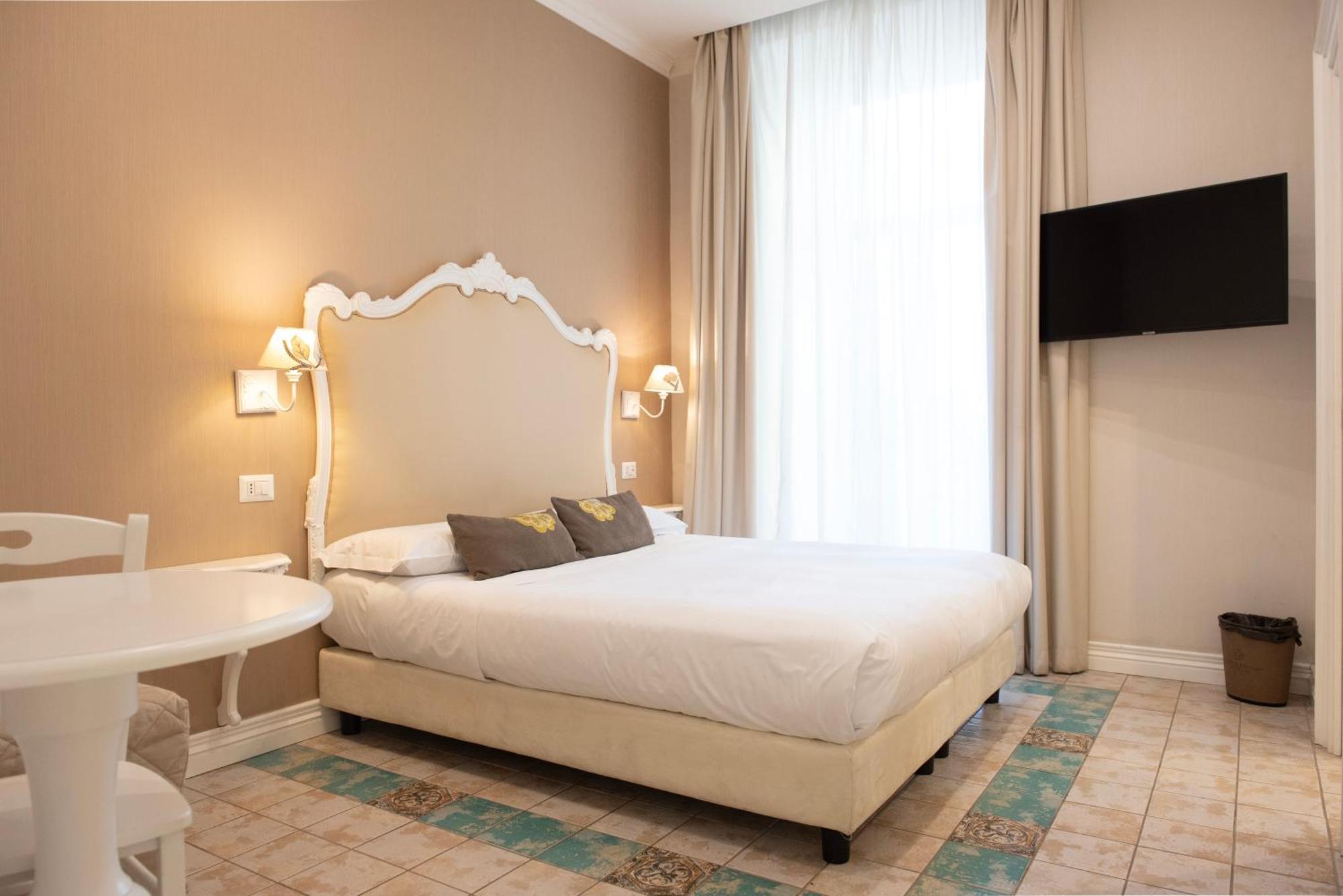 Certosa Suite Νάπολη Εξωτερικό φωτογραφία