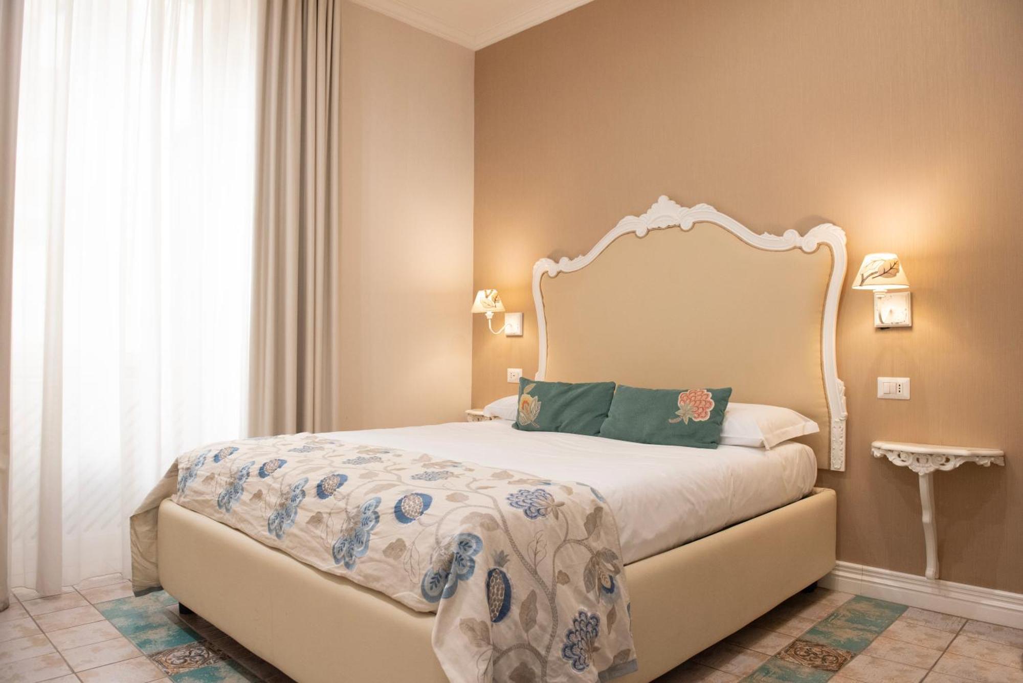 Certosa Suite Νάπολη Εξωτερικό φωτογραφία