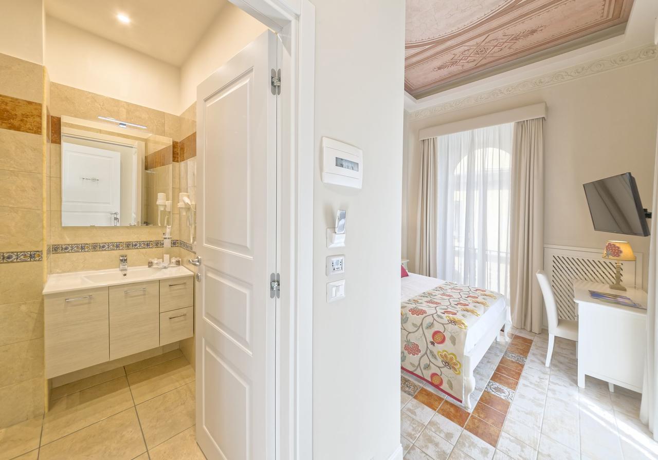 Certosa Suite Νάπολη Εξωτερικό φωτογραφία